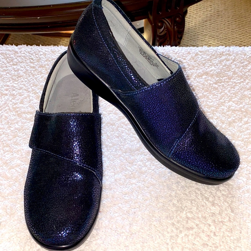 NEW Alegria Lauryn 39 / 9-9.5 Never Worn